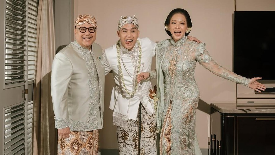 Istimewakan Al Ghazali di Pernikahan&comma; Apakah Irwan Mussry Punya Anak dari Eks Istri&quest;