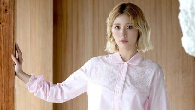 Tinggi Badan Artis Korea Jeon Somi Naik 4 Cm setelah Usia 24 Tahun, Begini Caranya