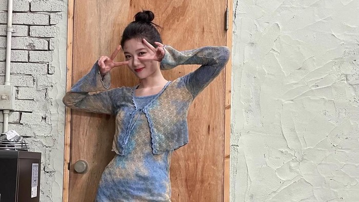 Inspirasi Outfit Stylish untuk Nonton Konser, Siap-siap Jadi Best-Dressed!