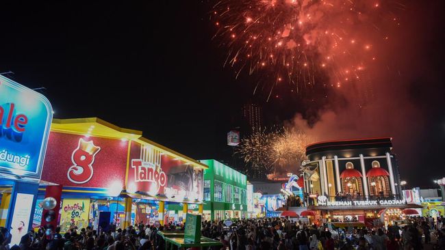 Bagi kamu yang tak sabar berkunjung ke gelaran Jakarta Fair 2025, catat baik-baik tanggal dan jam bukanya agar tidak ketinggalan.
