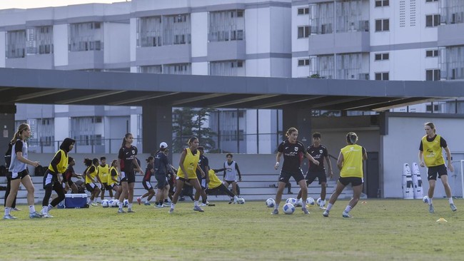 Satoru Mochizuki percaya diri Timnas Putri Indonesia akan menjadi juara Grup D, sesuai target PSSI, dalam Kualifikasi Piala Asia 2026.