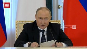 VIDEO: Bertemu Prabowo, Putin Buka Peluang Kerja Sama Bidang Nuklir