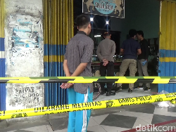 Komplotan Bersenjata Tajam Rampok Toko Emas di Lumajang
