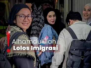 img-title Wanda Hamidah Ungkap Ketegangan saat Diawasi Militer di Mesir