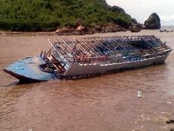 Tragedi Kapal Imigran Gelap Tenggelam di Trenggalek Tewaskan 103 Orang