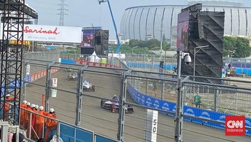 Update Eksklusif Olahraga CNN : Hasil Formula E Jakarta 2025: Dramatis, Dan Ticktum Juara Baru