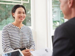 img-title Rahasia Lolos Wawancara Kerja dalam 90 Detik, Simak Tipsnya Menurut Pakar