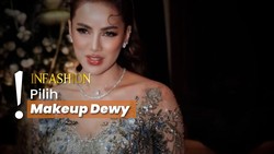 Gaya Berkebaya ala Olla Ramlan, Berani Beda dengan Cutbray
