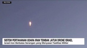 VIDEO: Sistem Pertahanan Udara Iran Tembak Jatuh Drone Israel