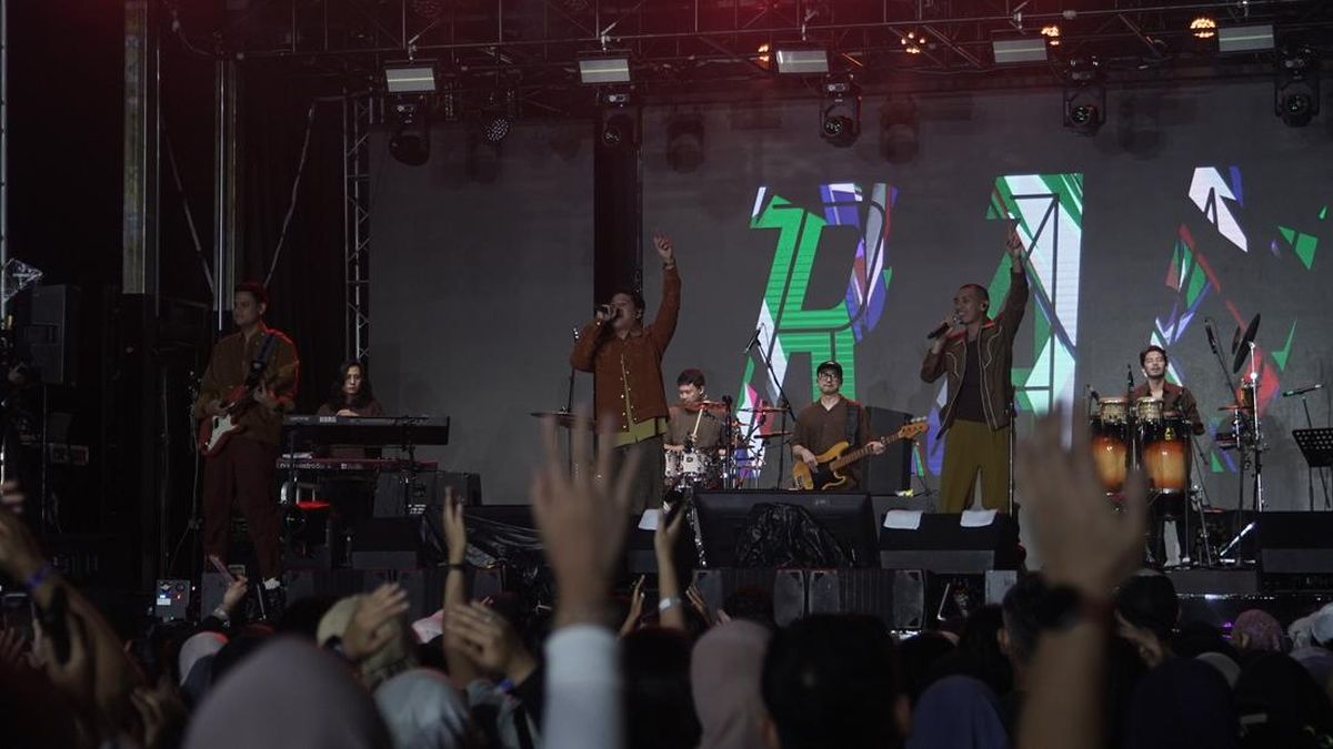 RAN Bakar Energi Penonton Allo Bank Festival 2025