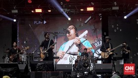 Senja Syahdu Bareng Sore X Bilal Indrajaya di Allo Bank Festival 2025