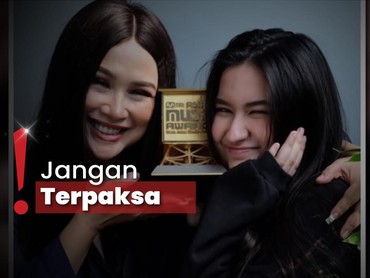 img-title Kompak, Stephanie Pilih Child Free, Titi DJ Belum Mau Punya Cucu