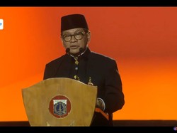 Video Pramono Targetkan 2029 Semua Warga Jakarta Dapat Air Bersih