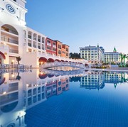 Mengapa Hotel Tidak Menyediakan Guling di Kamar? Ternyata Ini 4 Alasannya...