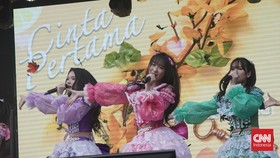 Girlgroup Lemon 'Segarkan' Panggung Outdoor Allo Bank Festival 2025