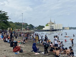 Pantai Ku di Parepare Jadi Destinasi Wisata Baru Warga di Akhir Pekan