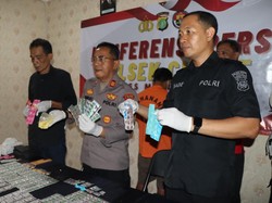 Pria Pengedar Obat Terlarang di Depok Ditangkap, Ribuan Obat Daftar G Disita