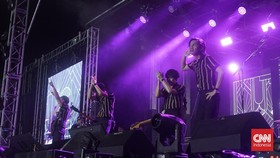 FOTO: Perayaan D'Masiv hingga The Changcuters di Allo Bank Festival