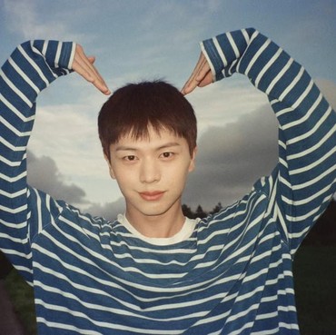 Lirik Lagu Weightless - Yook Sungjae