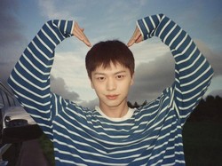 Lirik Lagu Weightless - Yook Sungjae