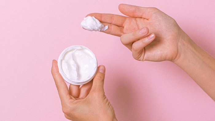 Perbedaan Whitening, Brightening, Lightening dan Artinya, Mana yang Lebih Baik?