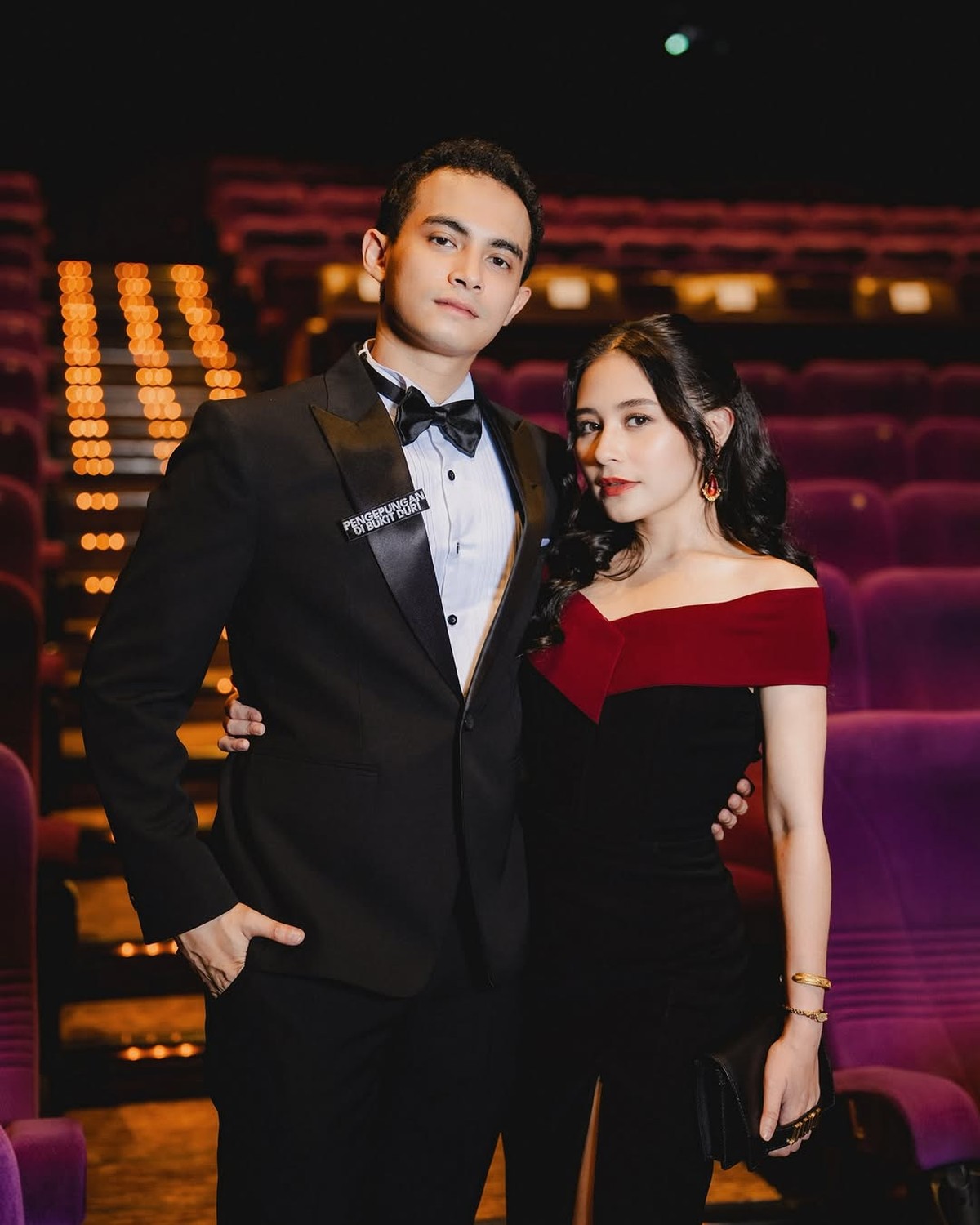 Prilly Latuconsina dan Omara Esteghlal