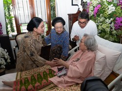 Puan Dampingi Mega di Ultah Ke-100 Meri Hoegeng, Bicara Teladan Istri Pejabat