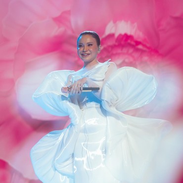 Lirik Lagu Serasa X Juwita - Rossa