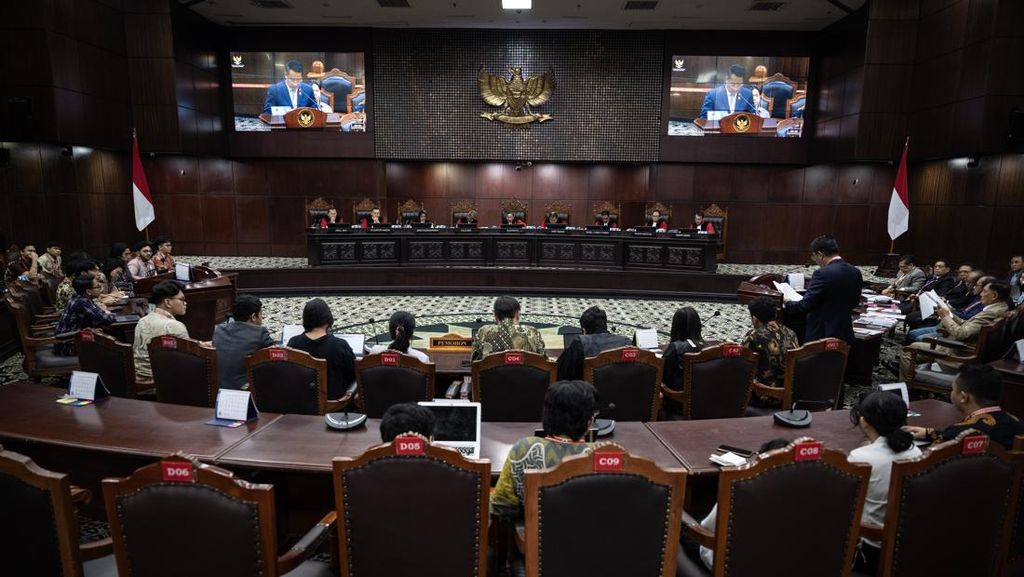 MK Tolak Gugatan Ijazah Capres-Cawapres Harus Diverifikasi Faktual