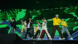 img-title Ramaikan Panggung Allo Bank Festival 2025, TREASURE Ingin Balik ke Indonesia Lagi