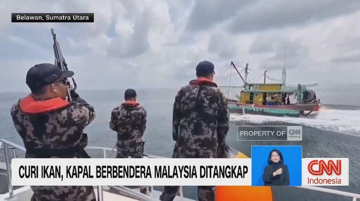 VIDEO: Curi Ikan, Kapal Berbendera Malaysia Ditangkap