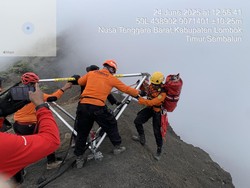 Terpopuler: Juliana Dipastikan Tewas di Rinjani, Jenazah Dievakuasi