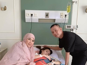 img-title Ayu Ting Ting Ungkap Kondisi Terkini Usai Dilarikan ke Rumah Sakit