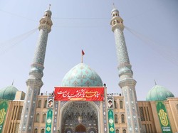 6 Fakta Penting Bendera Merah di Masjid Jamkaran, Peringatan Balas Dendam Iran