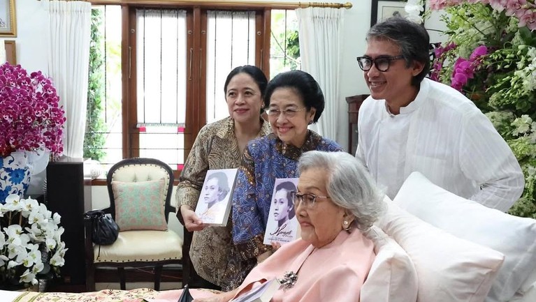 Megawati Soekarnoputri Megawati Soekarnoputri