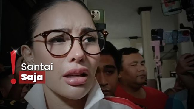 Momen Nikita Mirzani Ngamuk di Depan Awak Media: Gue Nggak Kabur, kok!