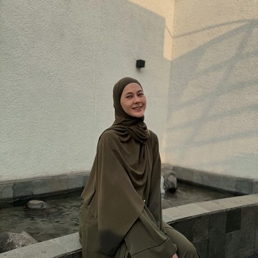 Paula Verhoeven Makin Syar'i Usai Cerai dari Baim Wong, Ini 7 Penampilan Terbarunya