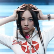 Beda 180 Derajat! Simak Gaya Youngseo Eks ILLIT yang Kini Resmi Debut di ALLDAY PROJECT