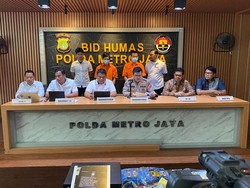 5 Fakta Trio WN Malaysia Bikin SMS Fake Dibongkar Siber Polda Metro