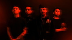img-title Sickzombies Kolab Bareng Ras Muhamad Lahirkan 'Day Off'
