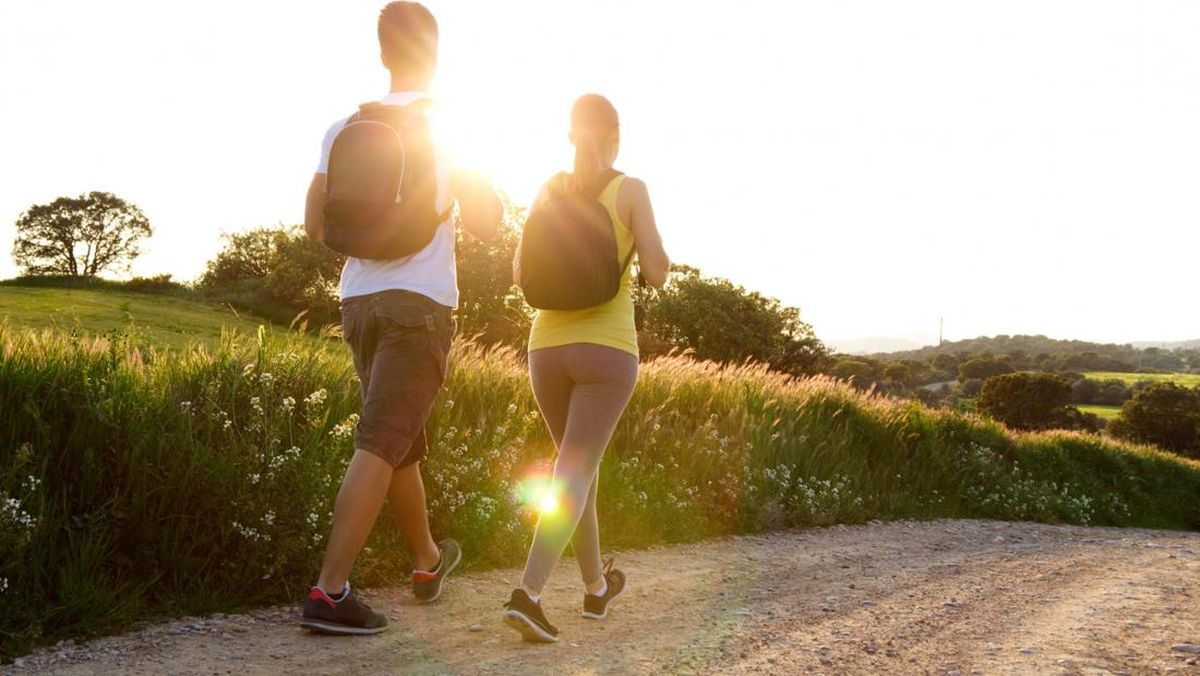 8 Metode Jalan Kaki untuk Membakar Lemak dan Menyehatkan Jantung