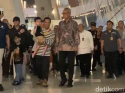 Tiba di Indonesia, 11 WNI yang Dievakuasi dari Iran Asal Jatim dan Kaltim