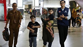 Kemlu RI Evakuasi 51 WNI Iran-Israel Imbas Timur Tengah Membara