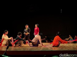 Jalan Melestarikan Permainan Tradisional di Jabar Lewat Panggung