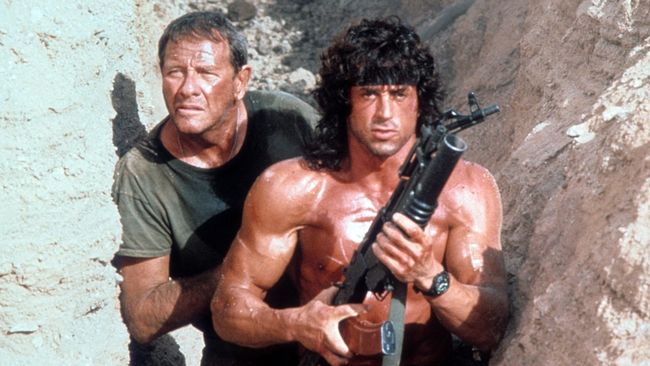 Jadwal Bioskop Trans TV hai ini (25 Juni) Rambo III. Berikut sinopsis Rambo III dibintangi Sylvester Stallone dan Richard Crenna.