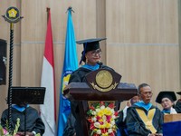 Pengukuhan Guru Besar UKI Prof. Dr. Aarce Tehupeiory, S.H., M.H.