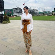 Get The Look: Inspirasi Outfit Kebaya ala Mawar de Jongh