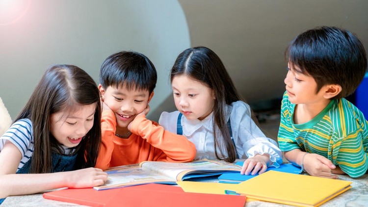 Perbedaan Perkembangan Fisik Anak Laki-laki dan Perempuan yang Perlu Diketahui Perbedaan Perkembangan Fisik Anak Laki-laki dan Perempuan yang Perlu Diketahui