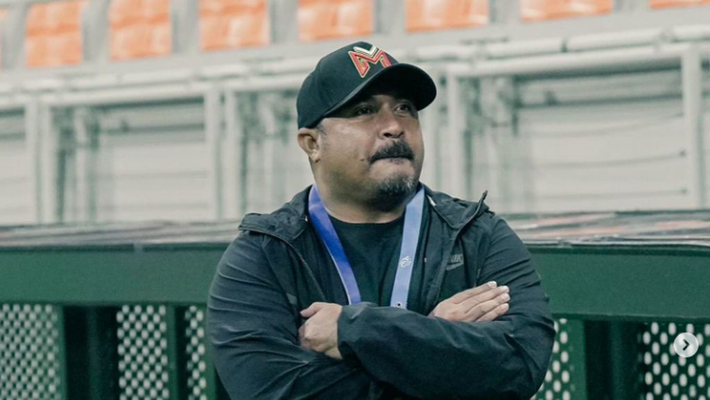 Semen Padang Resmi Datangkan Imran Nahumarury