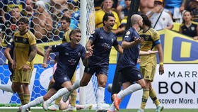 Guru dan Tukang Cukur Jadi Pahlawan Auckland di Piala Dunia Antarklub